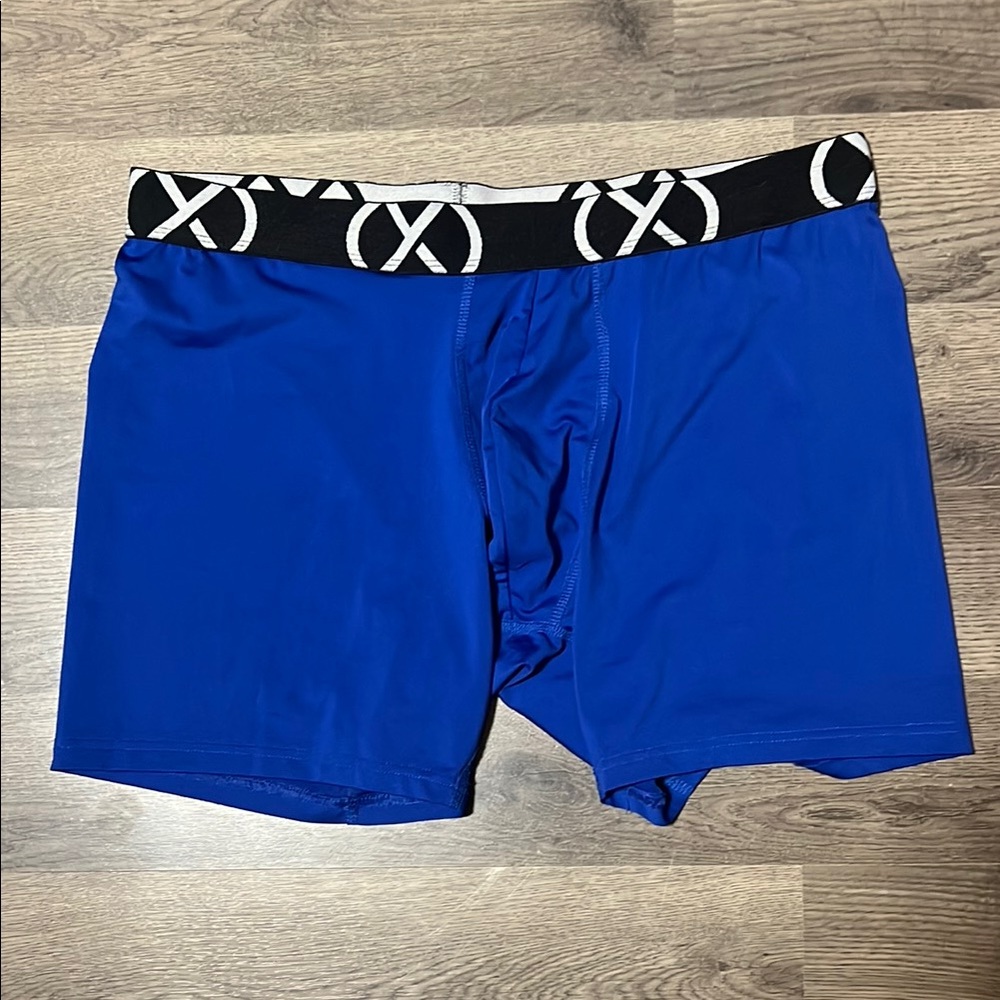 2xist Blue and Black Boxer Briefs with Stretchy Comfort